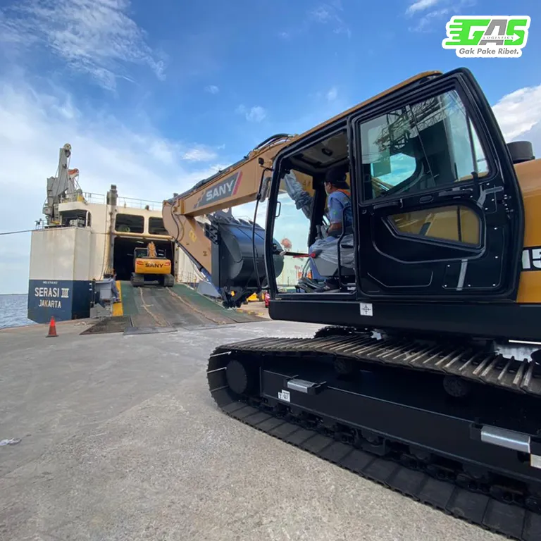 Jasa Kirim Alat Berat via Kapal Roro - GAS Logistics